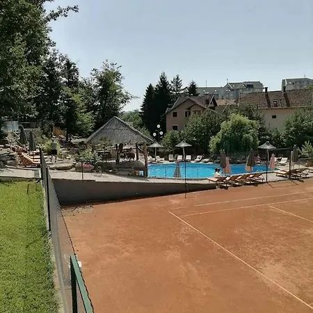 Apartmant Novakovic Apartman *